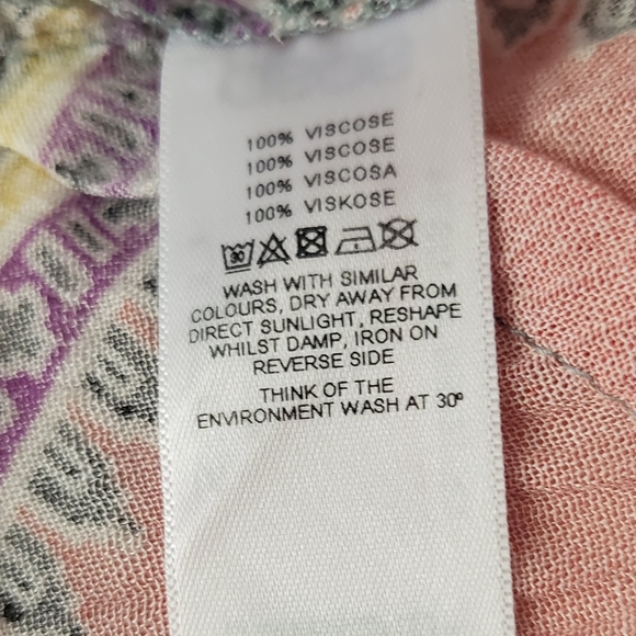 ASOS Curve Paisley Wrap Top Size 14 - Picture 5 of 6